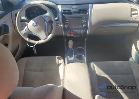 2015 Nissan Altima 2.5 from USA, damaged, VIN 1N4AL3AP3FN897678